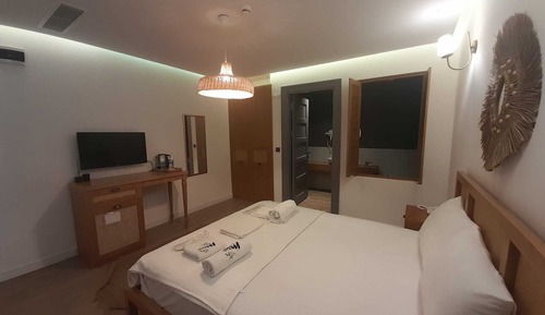 Deluxe Room, Non Smoking, Garden View