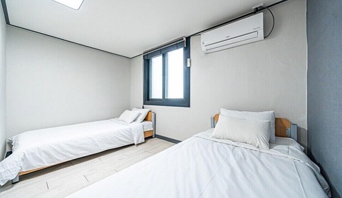 Habitación (102)