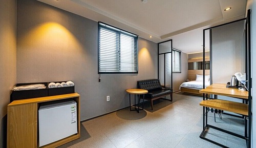 Habitación (508)