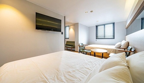 Habitación (609)