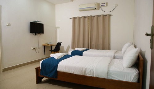 Habitación estándar con 1 cama doble o 2 individuales