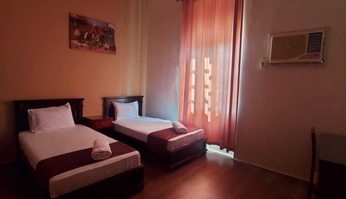 Habitación doble, baño privado