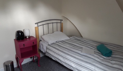 Habitación individual básica