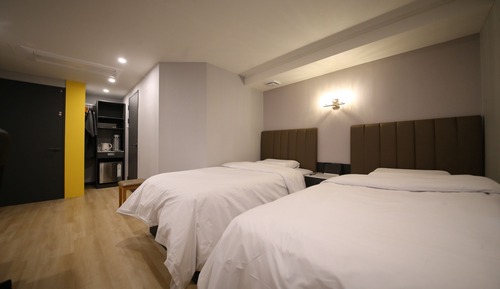 Habitación clásica con 1 cama doble o 2 individuales