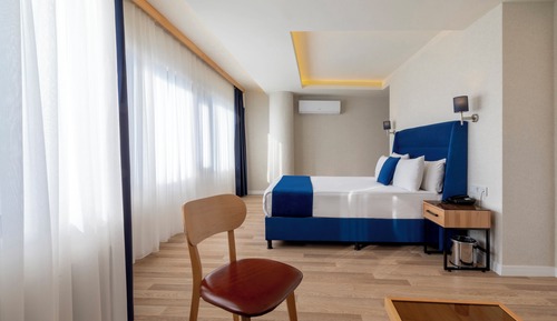 ANNEX JUNIOR SUITE
