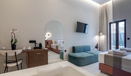 Suite Deluxe, vistas a la ciudad (Indoor Jetted Tub)