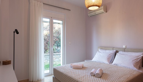 Two Bedroom Apartment with Sea View