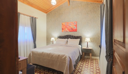 Habitación familiar, vistas al jardín