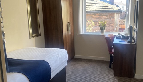 Classic Single Room