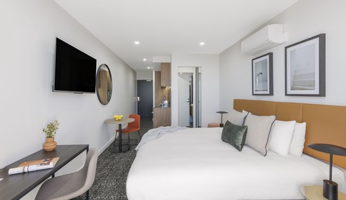 Estudio (Superior Studio Apartment)