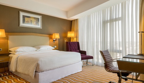 Habitación, 1 cama de matrimonio grande, no fumadores, vistas a la ciudad