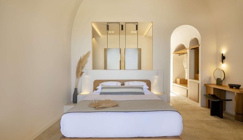 Vivid Sunset & Sea View Junior Suite with Jacuzzi
