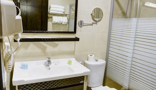 Habitación estándar con 2 camas individuales
