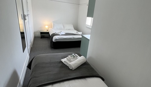 Habitación triple clásica