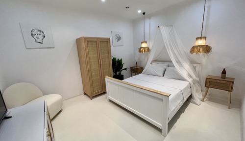 White Deluxe Room
