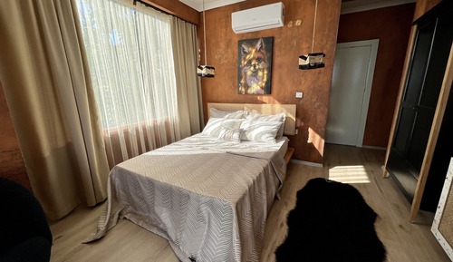 Orange Deluxe Room