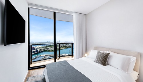 Suite, varias camas, vistas al mar
