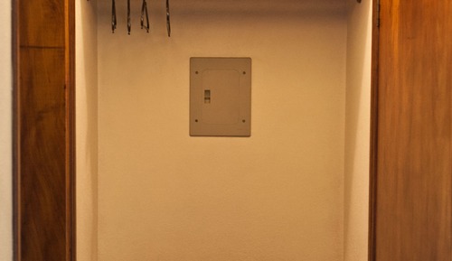 Habitación básica con 2 camas individuales
