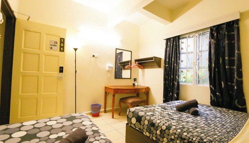 Habitación triple económica