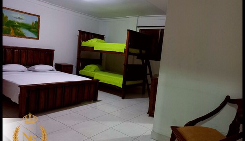 Habitación cuádruple Confort, 1 habitación