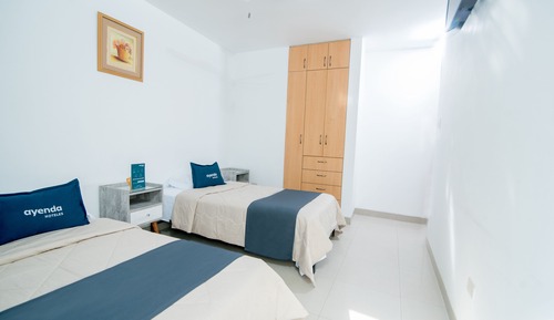 Habitación con 2 camas individuales