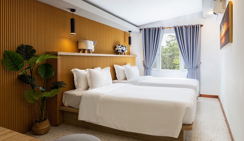 Habitación triple familiar (Tube Family Room)