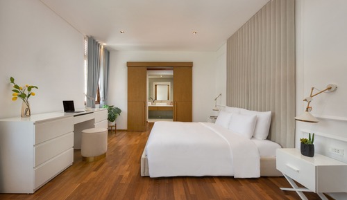 Grand Deluxe 4br Beach Pool Villa
