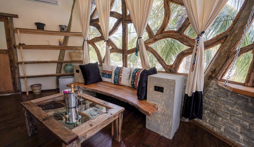 Signature Tree House