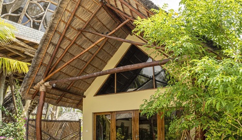 Luxury Cabin, 1 King Bed, Pool View