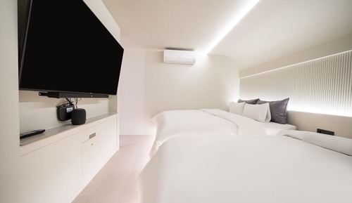 Room (Family Party Suite (4 people couple P)