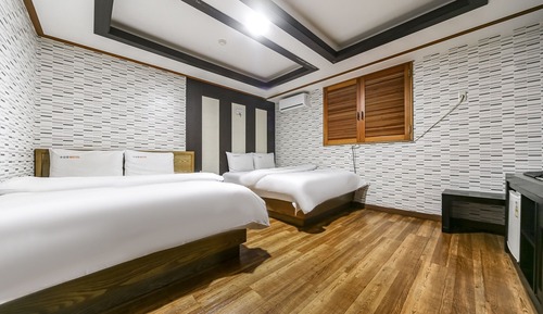 Room (General room-TWIN (disinfection 100%/)