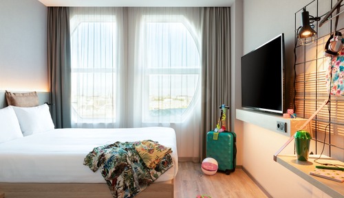 Habitación, 1 cama de matrimonio, no fumadores, vistas a la ciudad