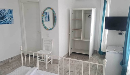 Habitación triple Deluxe, vistas al jardín