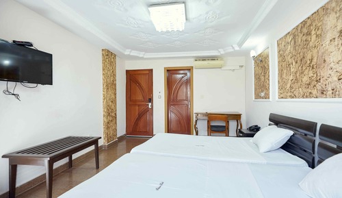 Habitación con 2 camas individuales