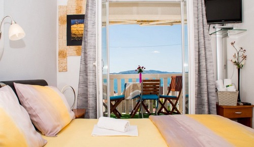 Apartamento (Luxury One Bedroom Apartment with Bal)