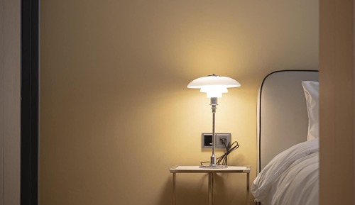 Room (Suite B (sofa bed king size bed Netfl)