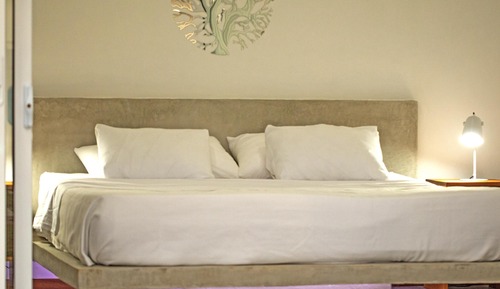 Villa exclusiva, 1 cama de matrimonio grande, vistas al mar, junto a la piscina