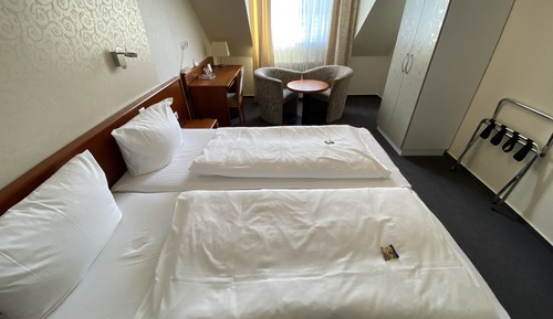 Habitación estándar doble, baño privado