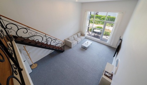 Room (C102 (Private BBQ))