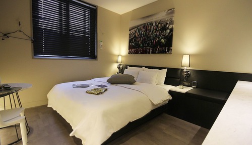 Room (Premium B (Ace bed down duvet) (batht)