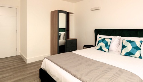 Apartamento, 3 habitaciones, balcón