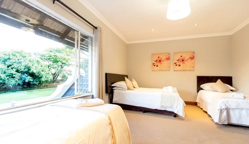 Family 4-bed Room