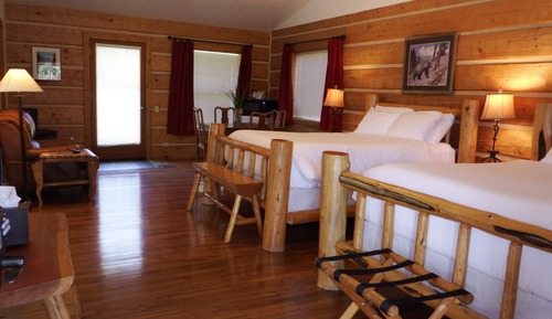 Casa, 2 camas de matrimonio, cocina, en edificio anexo (St. Mary Lake)