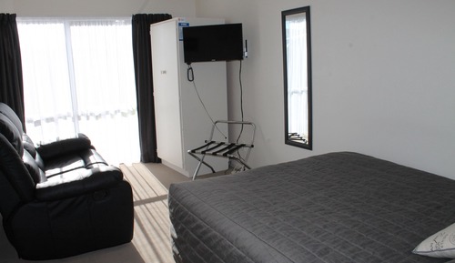 Estudio, en la zona del jardín