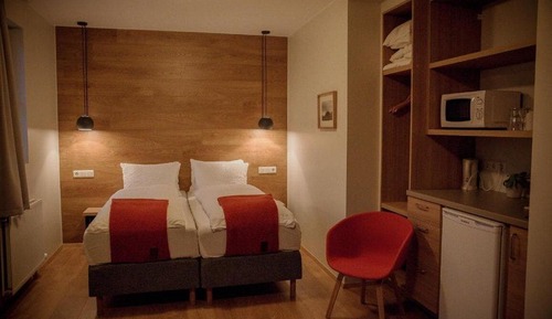 Superior Double or Twin Room with Kitchenette and Access to Hot Tub and Sauna