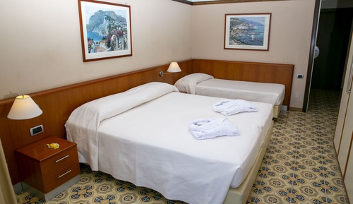 Superior Double Room, Balcony, Sea View Beach Included