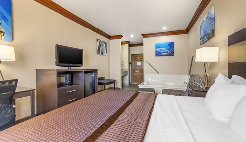 Suite, 1 cama de matrimonio grande, no fumadores, bañera de hidromasaje (Oversized Room)