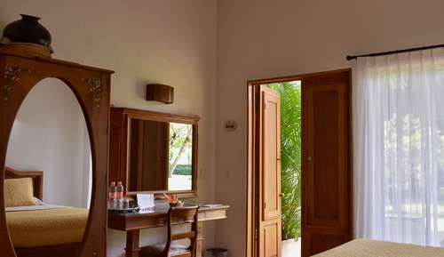 Habitación estándar doble, 2 camas dobles, vistas al jardín