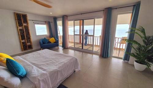Habitación exclusiva, 1 cama de matrimonio grande, balcón, vistas al mar