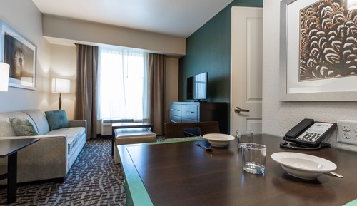 Suite, 1 cama de matrimonio grande, no fumadores (Mobility & Hearing, Roll-in Shower)